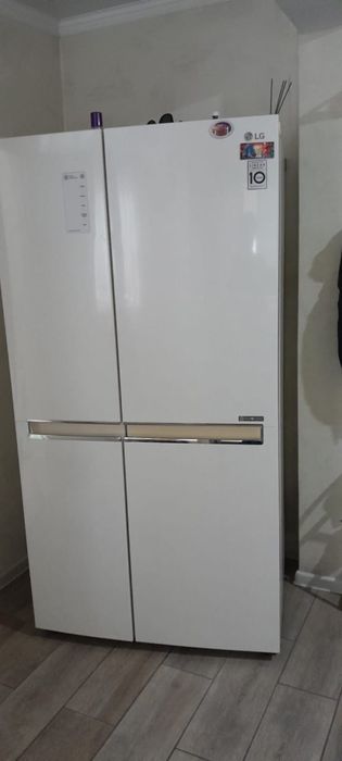 Продам холодильник lg