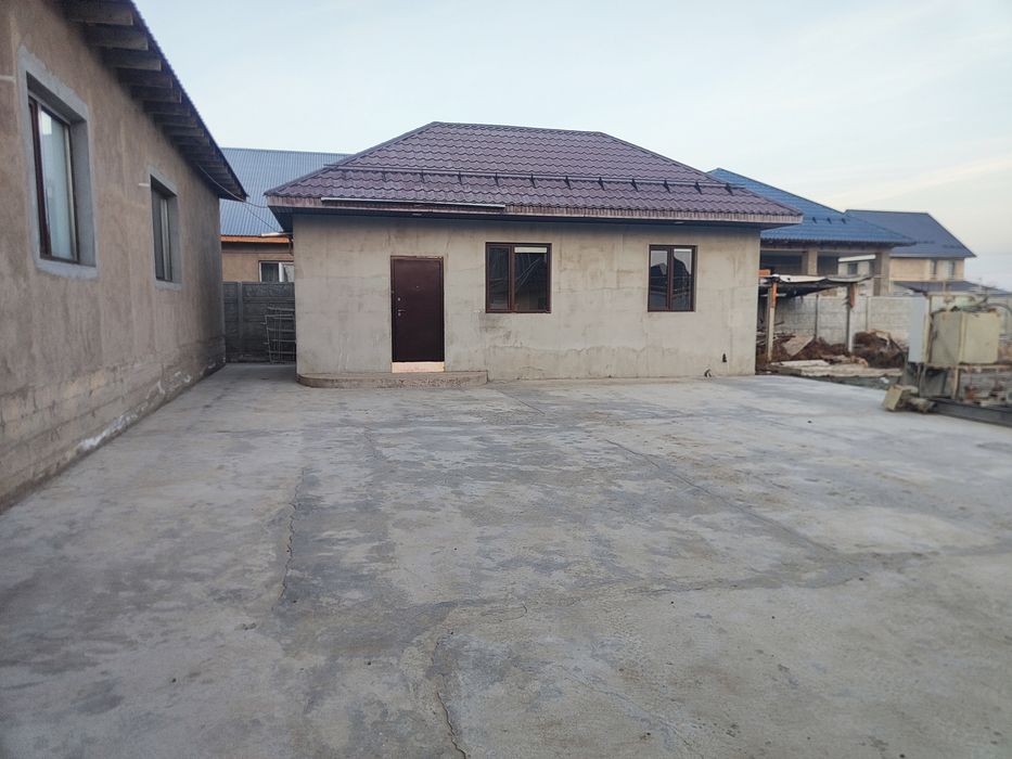 Сдаётся уютный 2-комнатный частный дом с полным комплектом удобств.