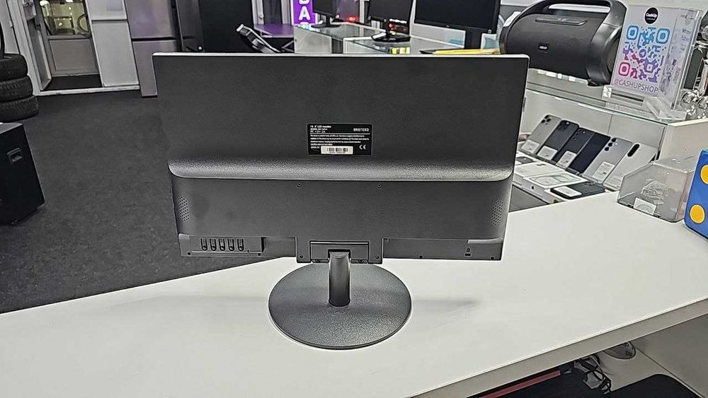 BROTEKO 18.5" LED (Model no: 185VH) — универсальный монитор