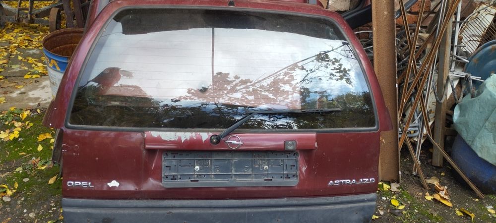 Заден капак от opel astra комби