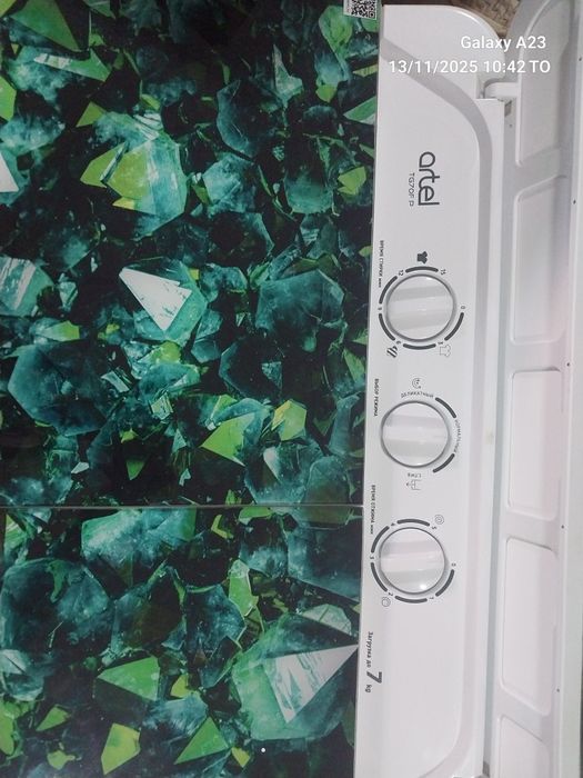 Yangi ishlatilmagan kir moshina