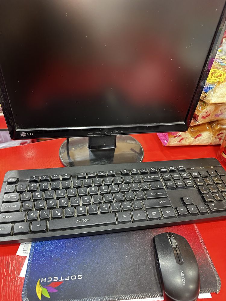 Kompyuter sotiladi srochna