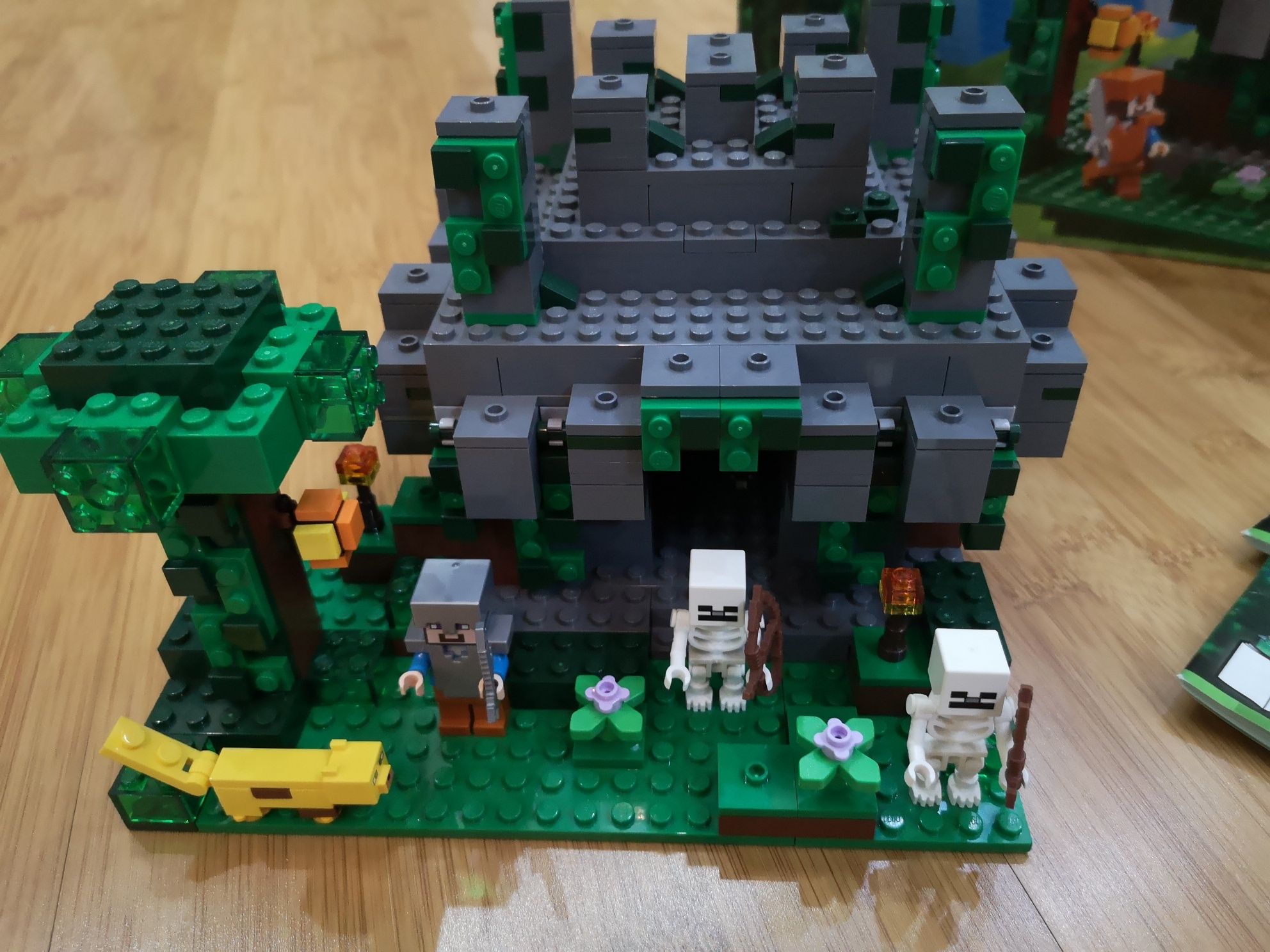 Lego Minecraft 21132 The Jungle Temple