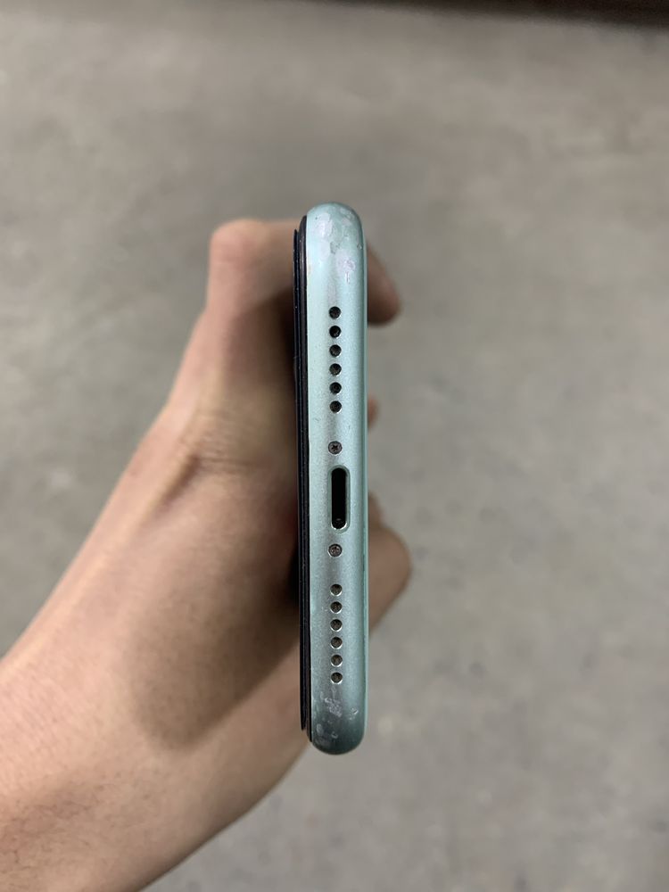 Iphone 11 128 tali kar dak