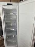Вертикален фризер Gorenje FN4171CW, No Frost, Бял