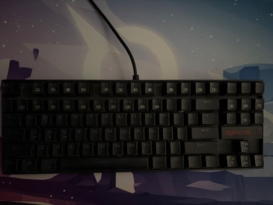 Vand PC sau sistem de gaming complet