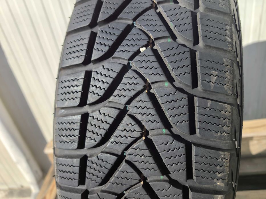 215/65/16 С Фаярстоун ДОТ 2014 г - Бусови