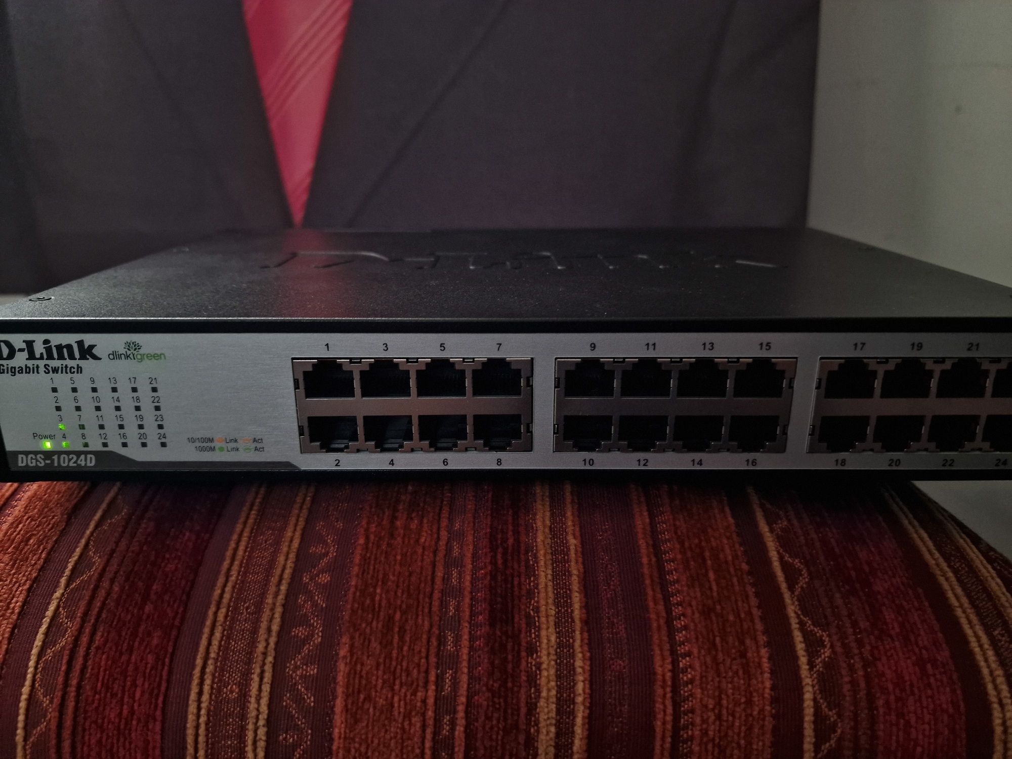 D-Link 24-port Gigabit Switch