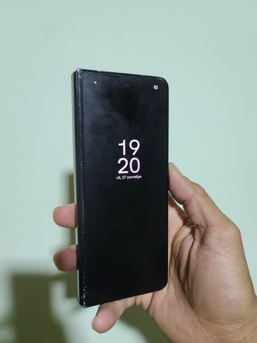 Samsung Z Fold 5