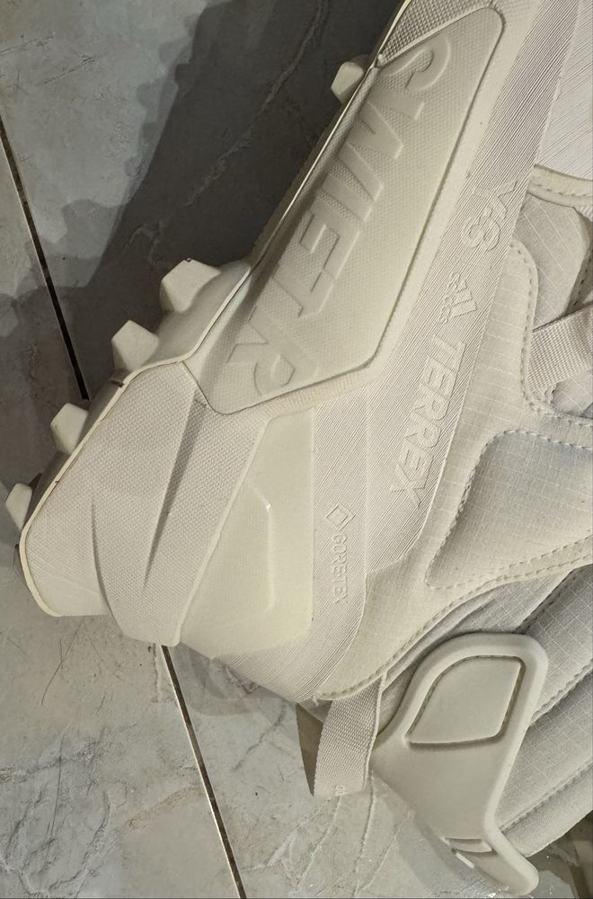 Adidas Y-3 yohji yamamoto