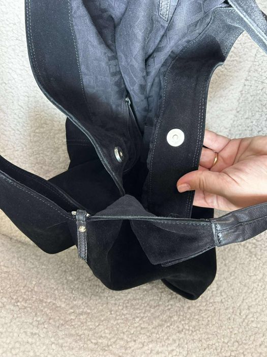 Furla Hobo голяма черна велурена чанта хобо