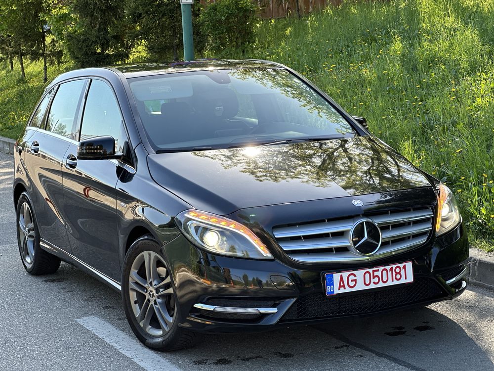 Mercedes-Benz B-class 1.6 benzina/122 cp/Led/Bixenon/led/navi