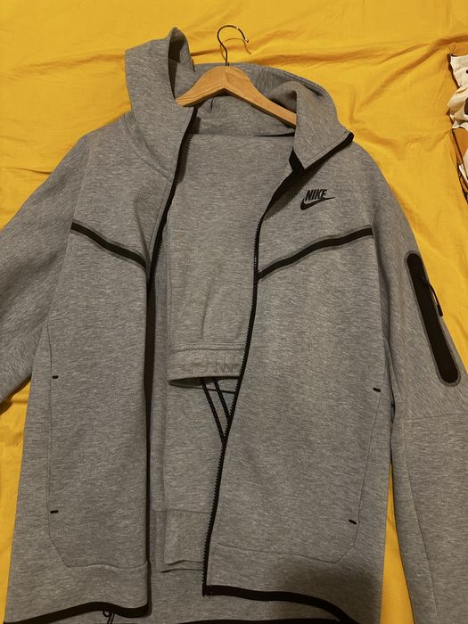 hanorac nike tech gri