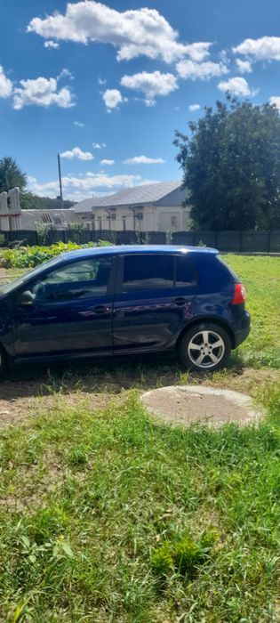 Vand golf 5 benzina 2004