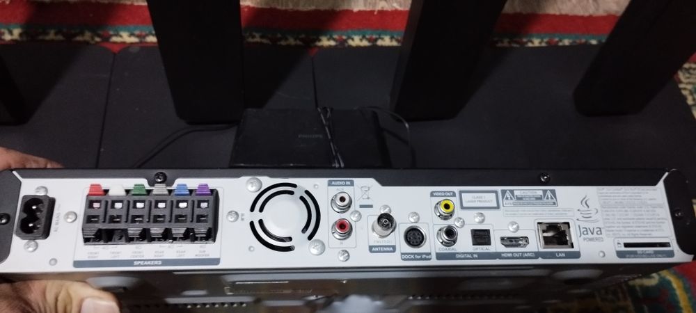 Продается домашний кинотеатр