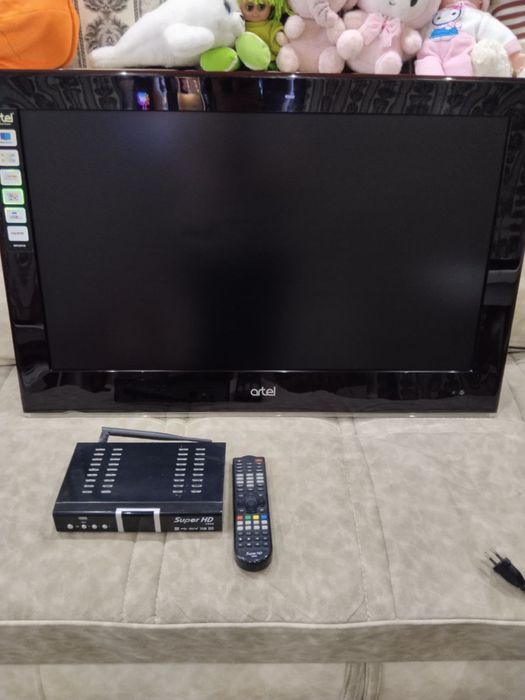 Продаётся телевизор Artel диагональ 32 вместе с тюнером