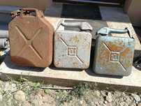 Vind 2 canistre tabla 10 l cu pilnie
