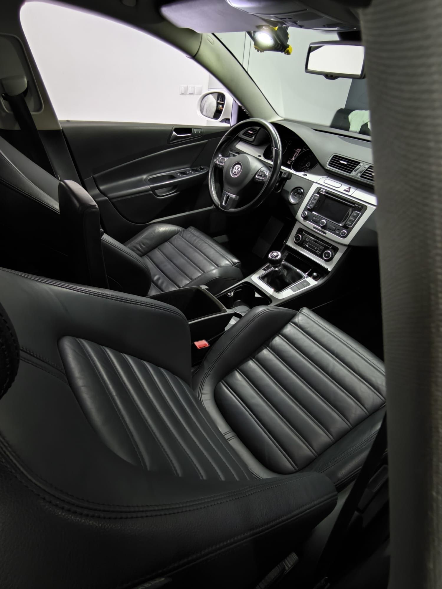 VW Passat B6 R-Line 2.0 TDI