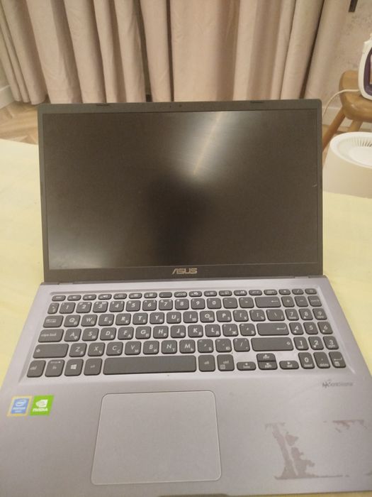 Ноутбук рабочий срочно продам