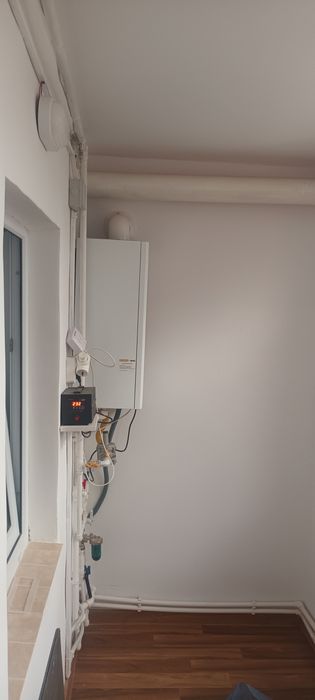 Vând apartament 2camere