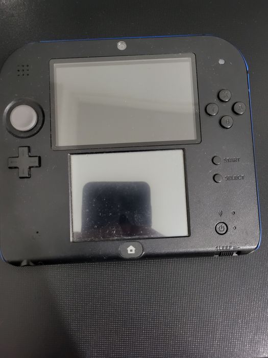 Nintendo 2ds прошитая с полной комплектацией
