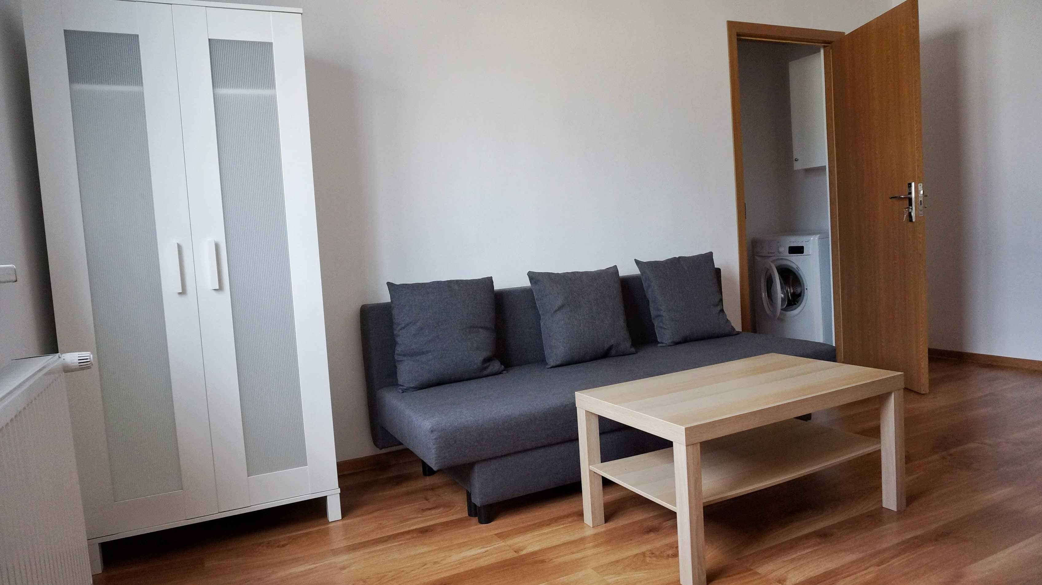 Proprietar - Vand apartament 2 camere mobilat zona Florilor / Vlahuta