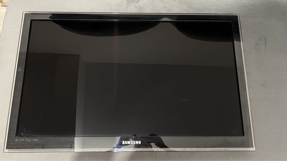 Televizor Samsung Full HD 93cm