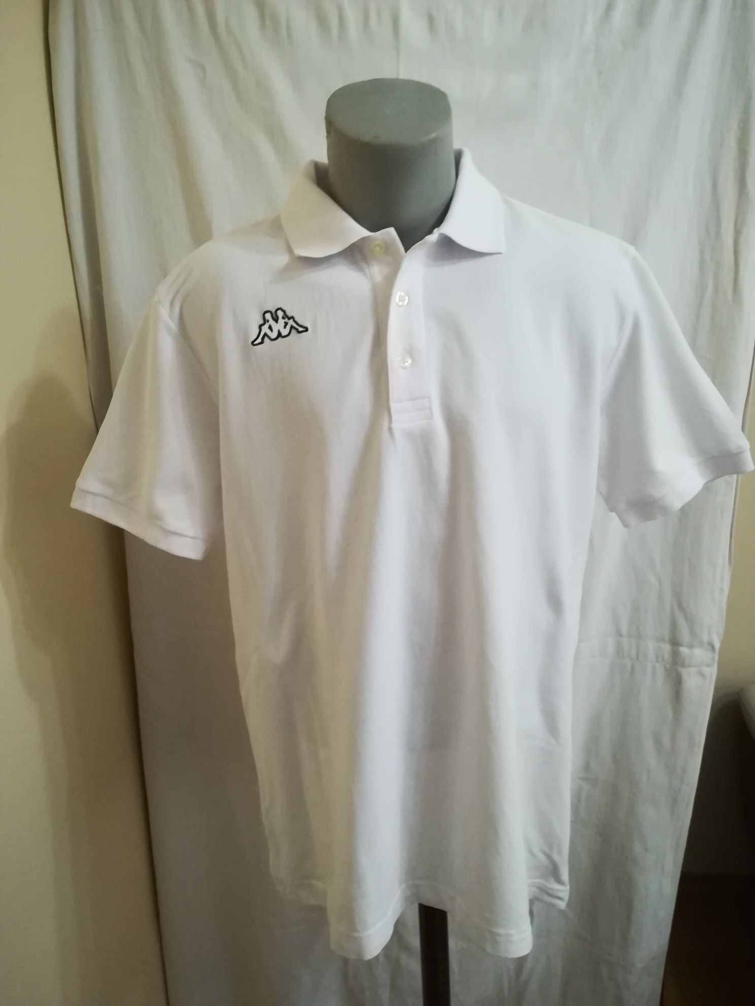 Kappa,Nike ,Levi's