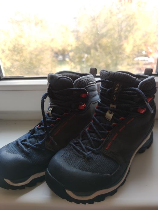 Горные трекинковые ботинки