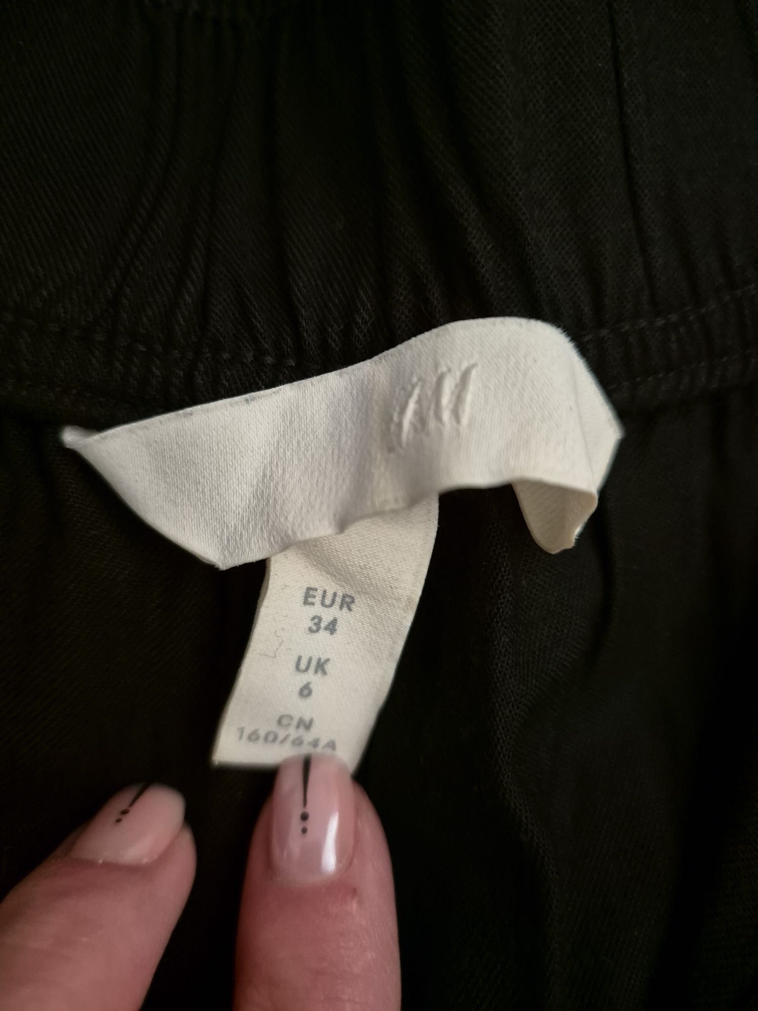 Pantaloni 3 sferturi si lungi