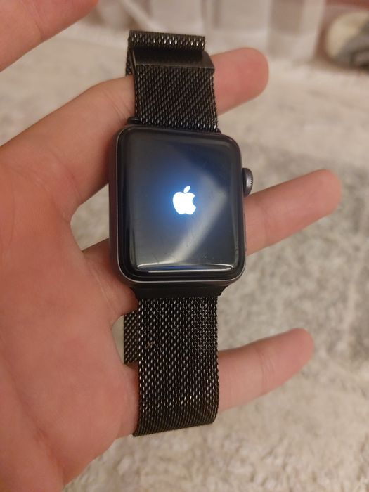 Apple watch 3 в отличном состоянии
