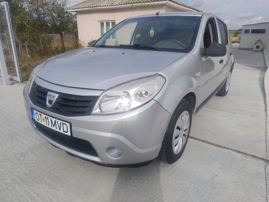 Vând Dacia Logan Sandero GPL