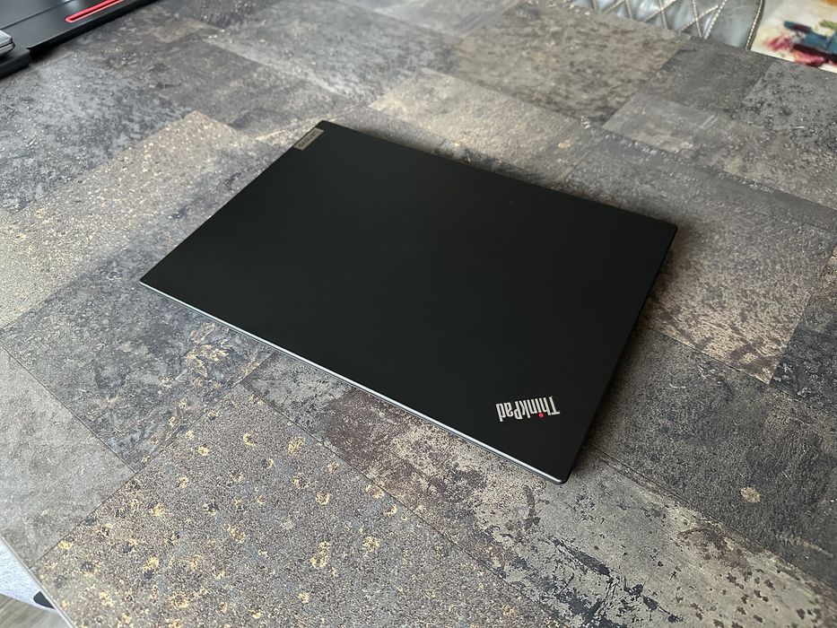 ThinkPad L14, i5, 16GB RAM, SSD M.2 256 GB