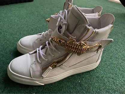 Giuseppe Zanotti model Aligator marime 40