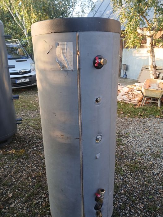 Vând pufer 300 litri