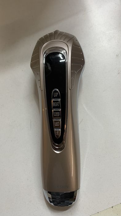 Массажер для лица и тела. Так же имеется массажер шейный. 10 тыс новая