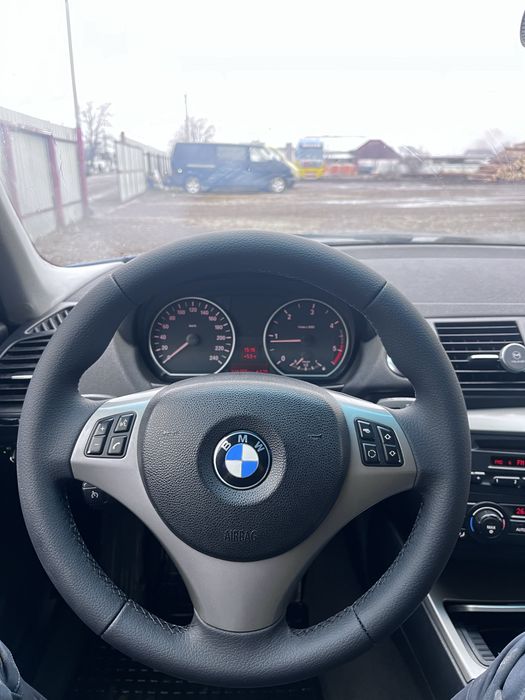 Se vine BMW SERIA 1.
