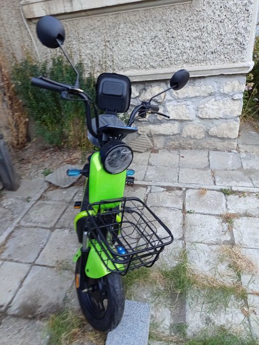 Ел.скутер двуместен