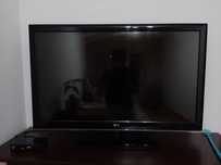 Телевизор LG. Плазменный 3д.