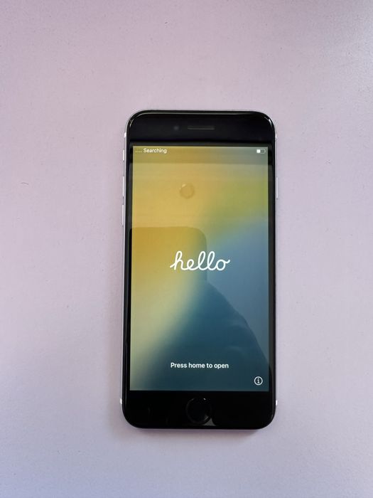 Apple SE 2 (2020) white