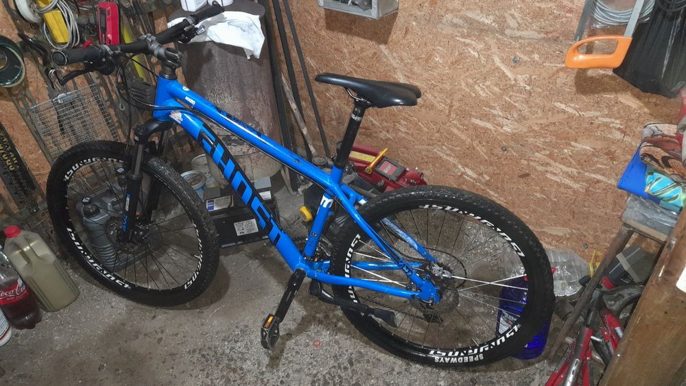 vând  bicicleta GHOST ktm roti pe 26