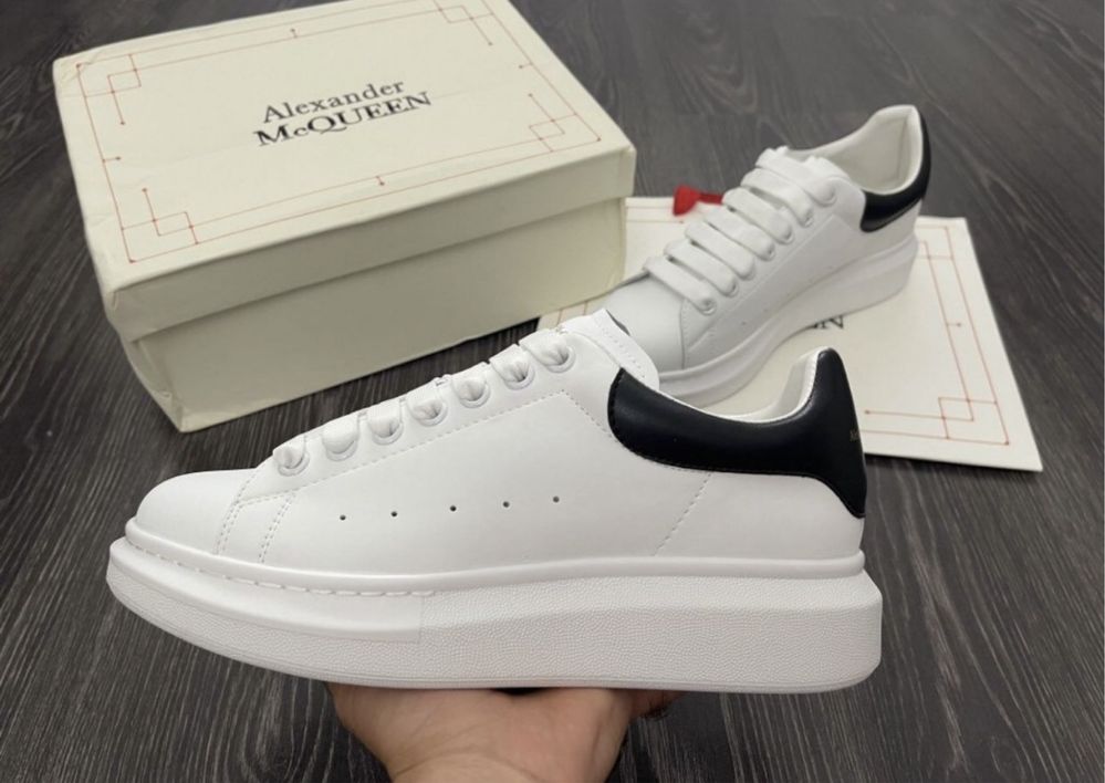 Adidasi McQueen Unisex ( Livrare cu verificare )