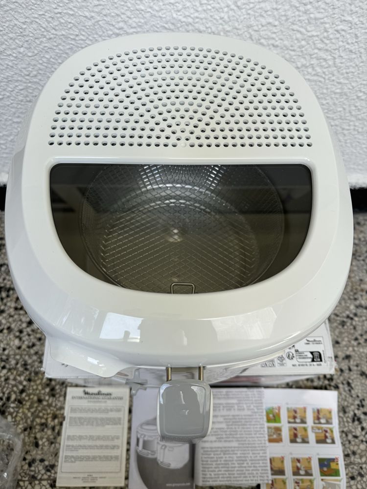 Електрически Фритюрник с Мазнина Moulinex Serie F68-P, 1.8л, 1470W!