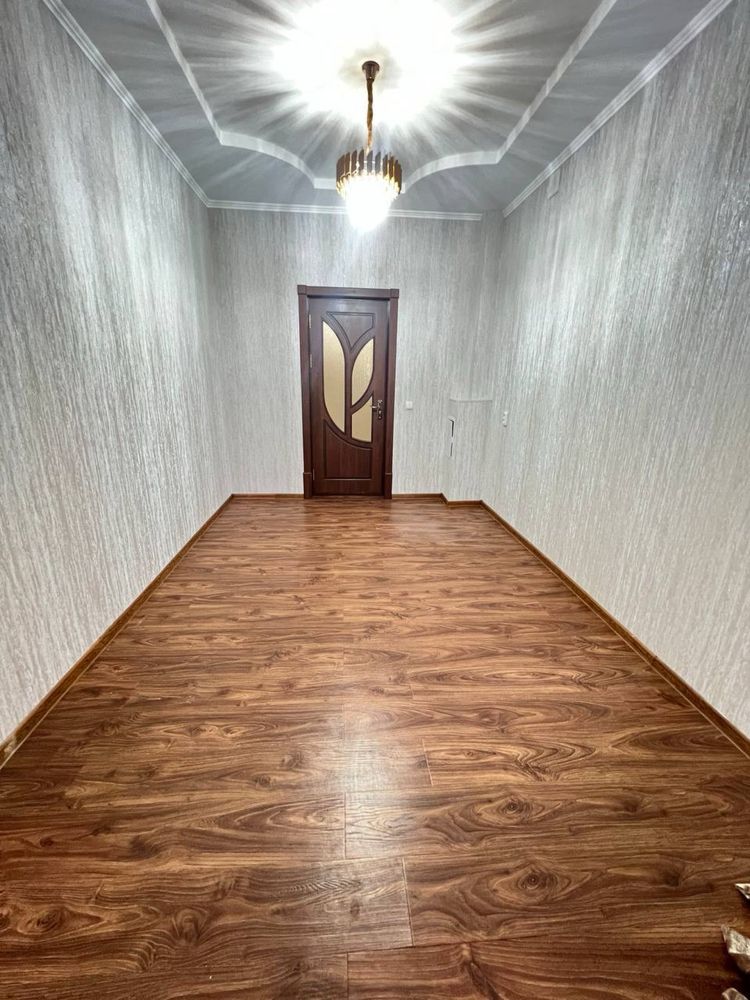Продается 3 ком. Квартира площадью 78 кв.м. В Микрорайоне ор. Арка