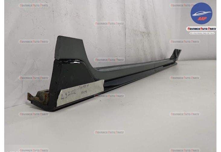 Оригинален ляв праг / Original lqv prag Honda Civic Type R 10 [ , , ]
