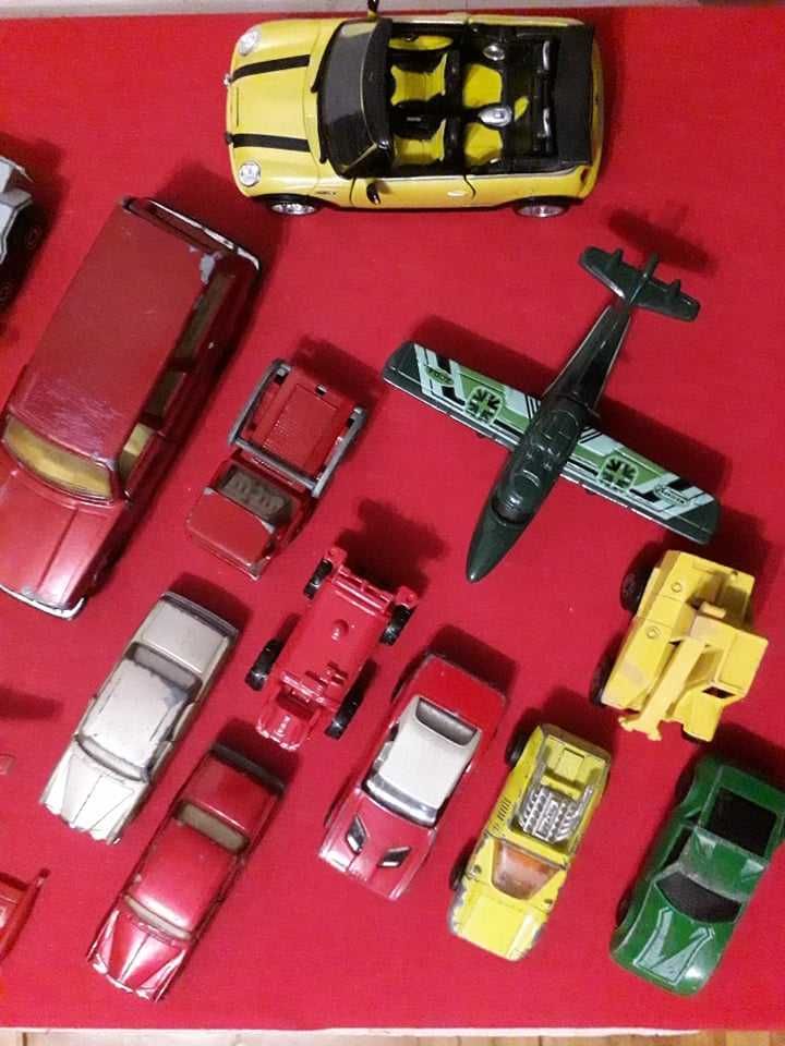 machete mașinuțe de fier Matchbox Corgi Burago Majorette 17 bucăți