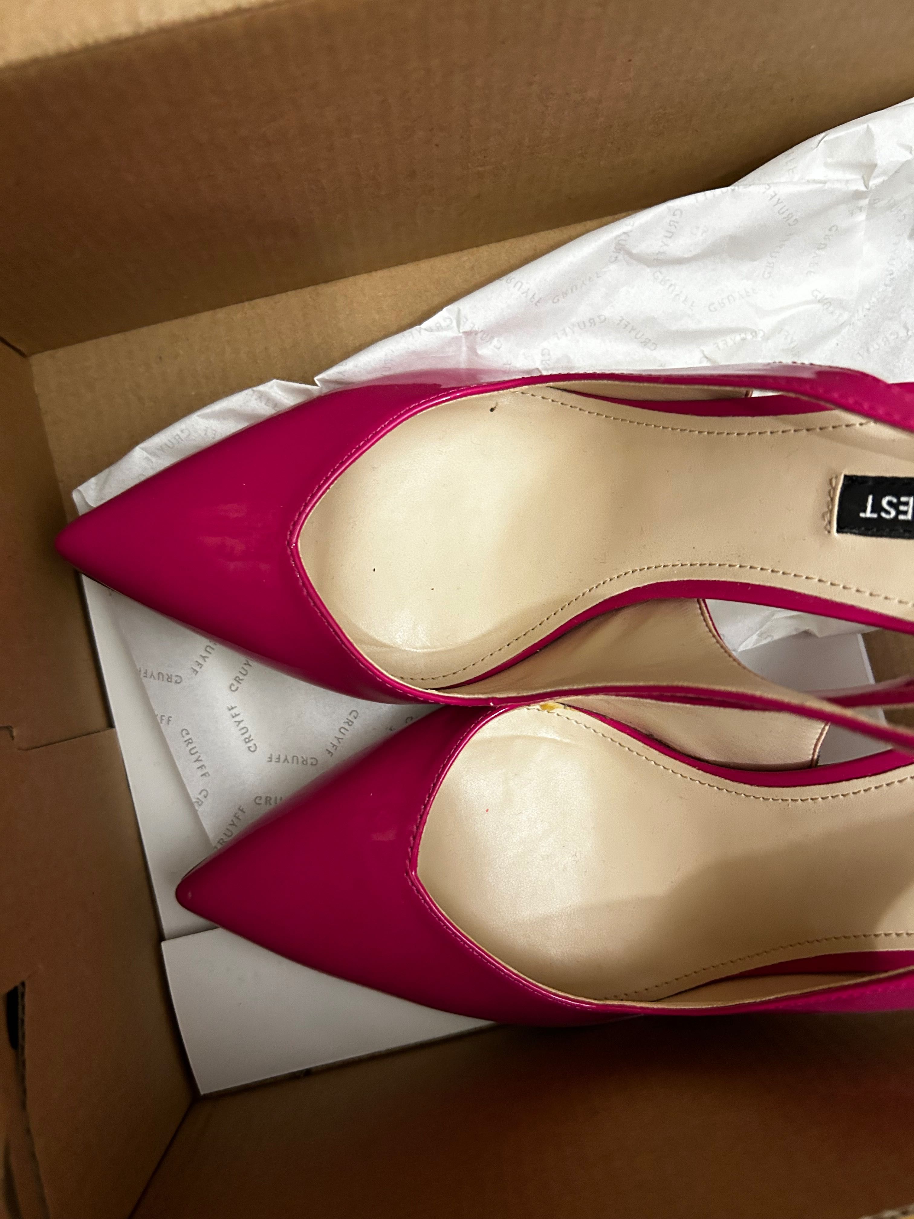 Цикламен комплект Nine West