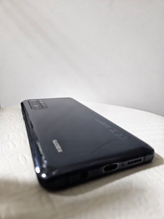 Xiaomi Mi note 10 lite в идеальном состоянии