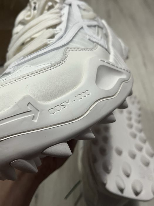 Off White Odsy-1000 albi 45