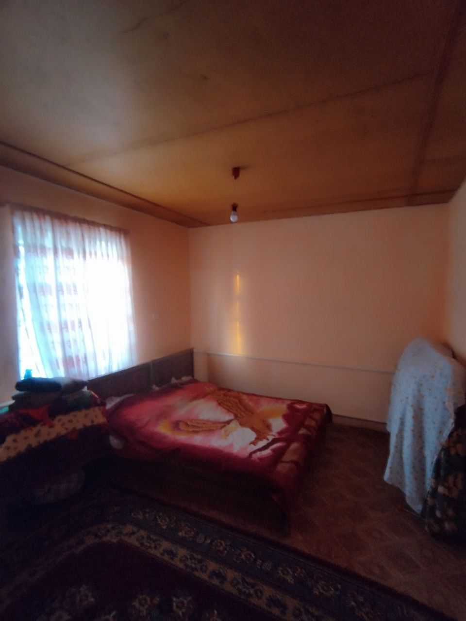 Продам дом 18 суток Янгибазар центр.